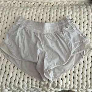 white lululemon hotty hot shorts